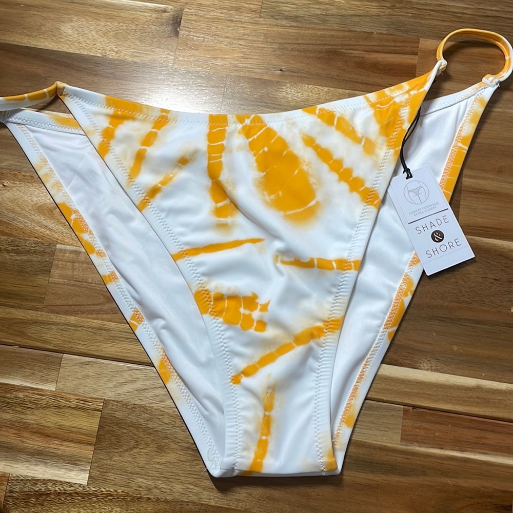 SHADE & SHORE BIKINI BOTTOM/ CITRUS YELLOW. NEW.